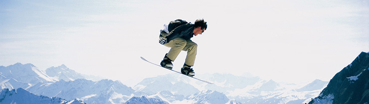 Winterurlaub im Allgäu: Snowboarder