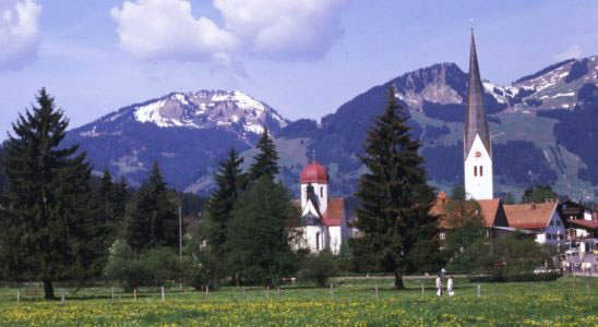 Blick auf Fischen im Allgäu