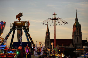 © TAM 2012